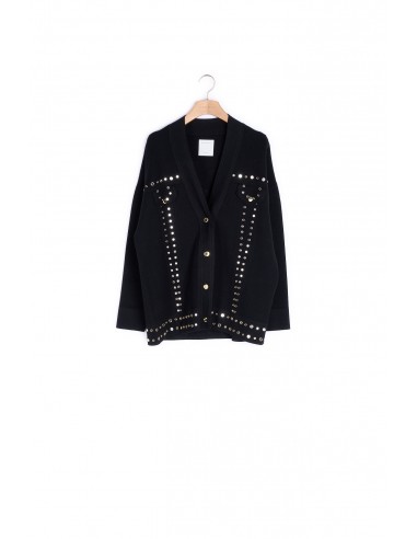 Cardi-coat orné de studs d'Europe débarque